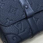 Louis Vuitton Trunk Messenger M57726 Black